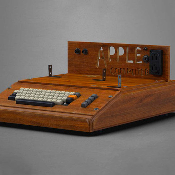 Curiosità: Apple I, uno dei primi personal computer creati per la vendit - dgtaleitalia